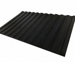 深宽沟条纹胶板