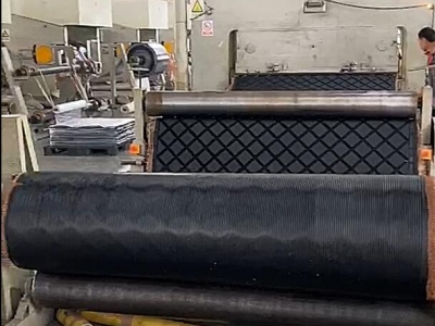 橡胶牛栏马棚畜牧垫,猪舍垫,牛床垫,橡胶畜牧垫,牛棚橡胶垫,鸡舍垫，铺设畜牧业地面