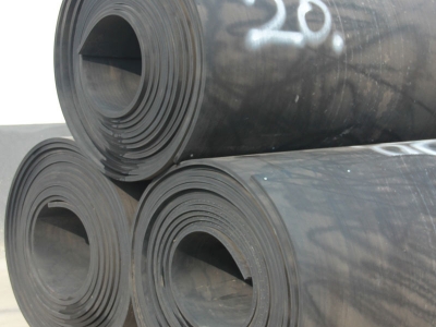 大量供应橡胶输送带 车间厂房铺地旧输送带胶皮输送带废旧输送带