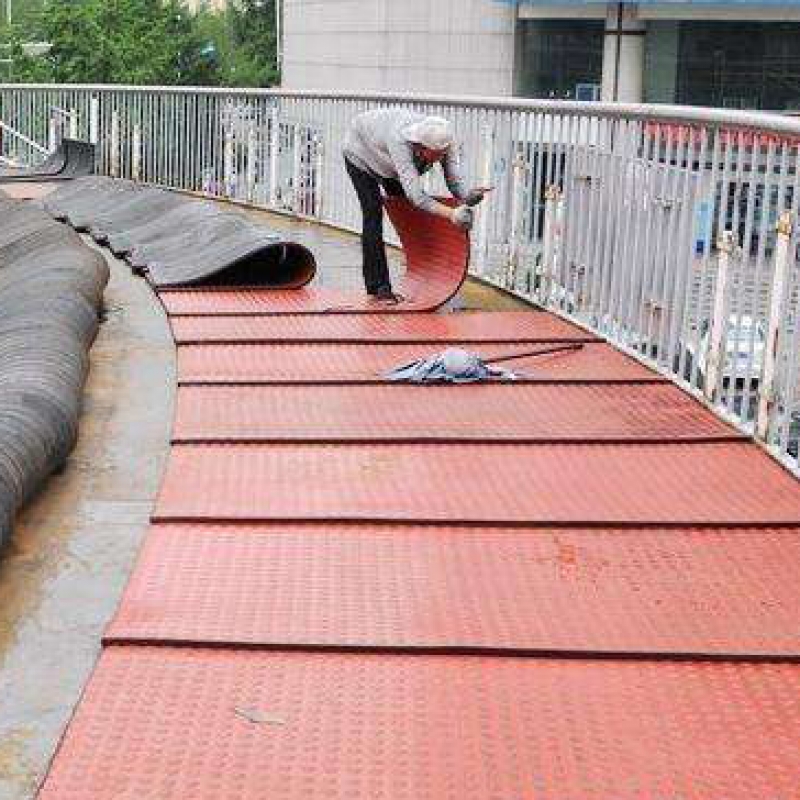 兰州天桥防滑橡胶地面台阶